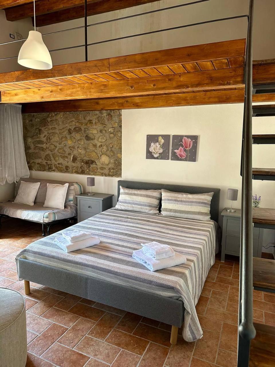 Roba Albanisi Hotel Aragona Buitenkant foto