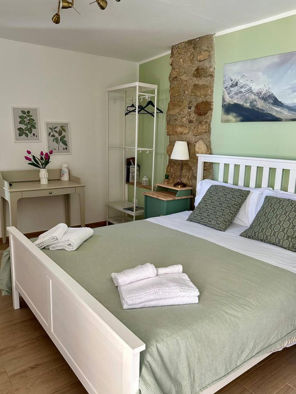 Roba Albanisi Hotel Aragona Buitenkant foto